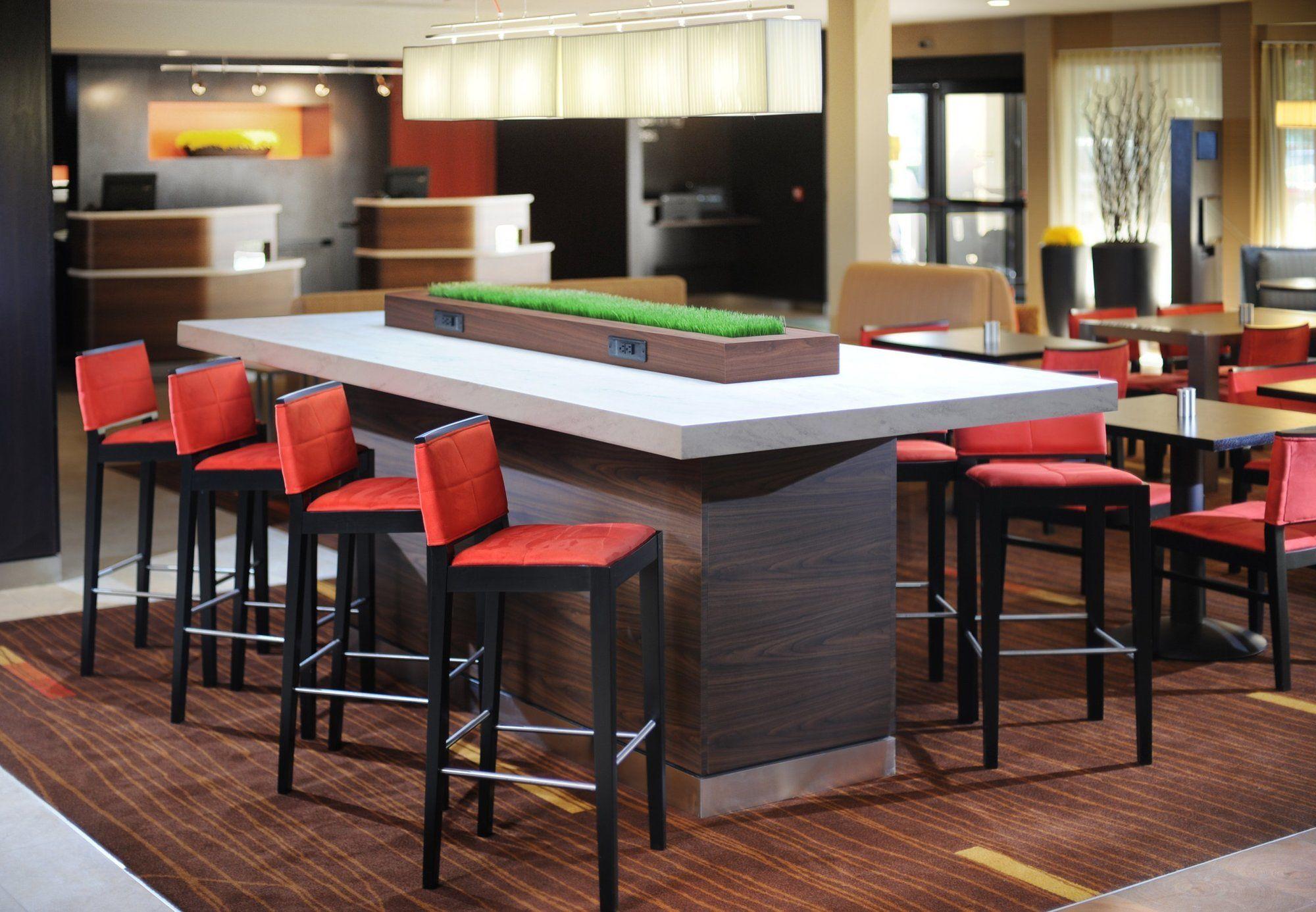 Courtyard By Marriott Hobby Airport Houston